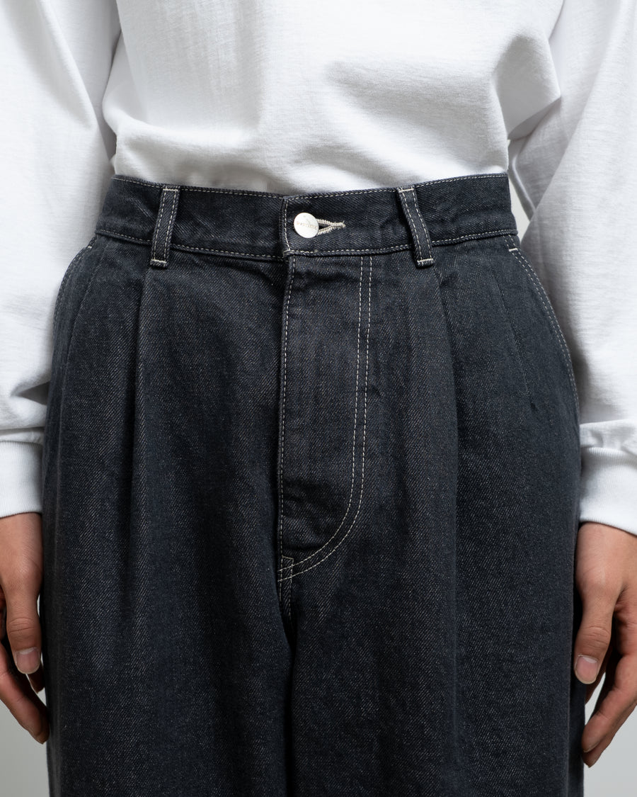 Gray Tone Cone Denim Two Tuck Tapered Pants -WASHED-